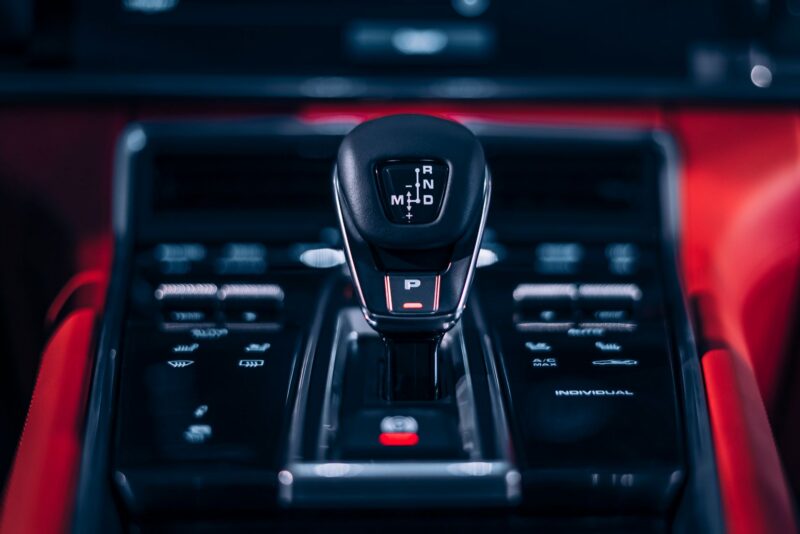 Automático, CVT, automatizado ou manual: qual câmbio combina com seu uso?